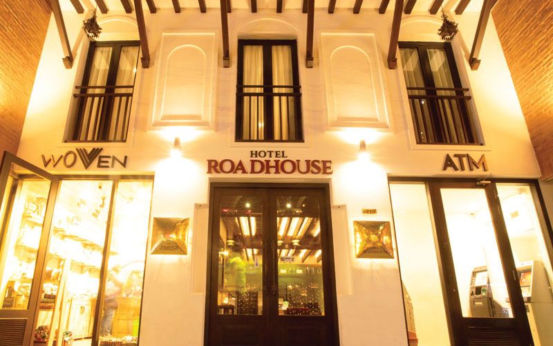 roadhouse hotel